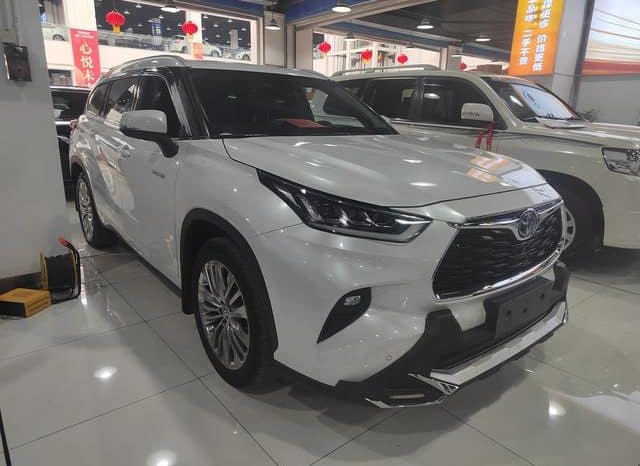 
								Toyota Highlander (III), 2023 full									