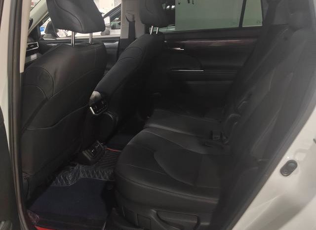 
								Toyota Highlander (III), 2023 full									