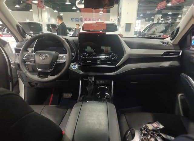 
								Toyota Highlander (III), 2023 full									