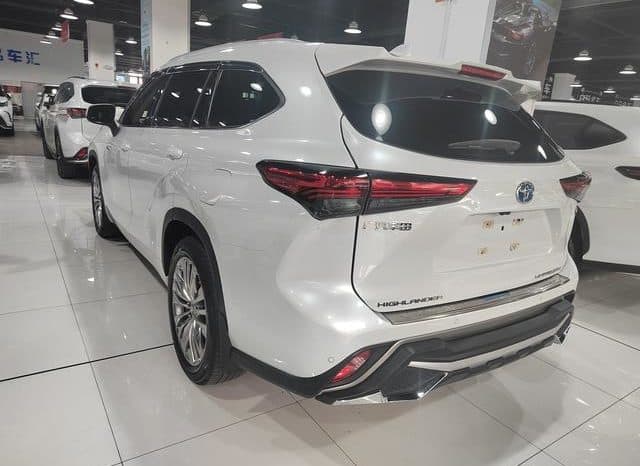 
								Toyota Highlander (III), 2023 full									