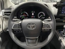 
										Toyota Granvia, 2024 full									