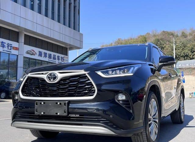 67875ff1130c8 Toyota Highlander (III), 2024