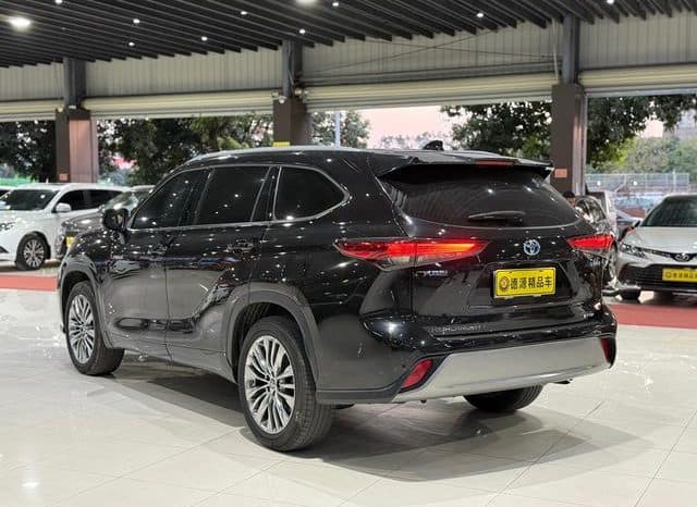 
								Toyota Highlander (III), 2023 full									