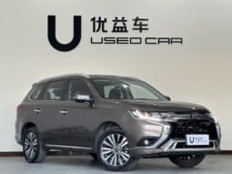 
										Mitsubishi Outlander II, 2022 full									