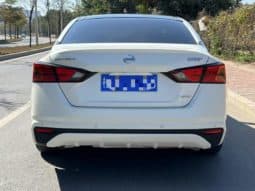 
										Nissan Altima (VI), 2020 full									