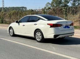 
										Nissan Altima (VI), 2020 full									