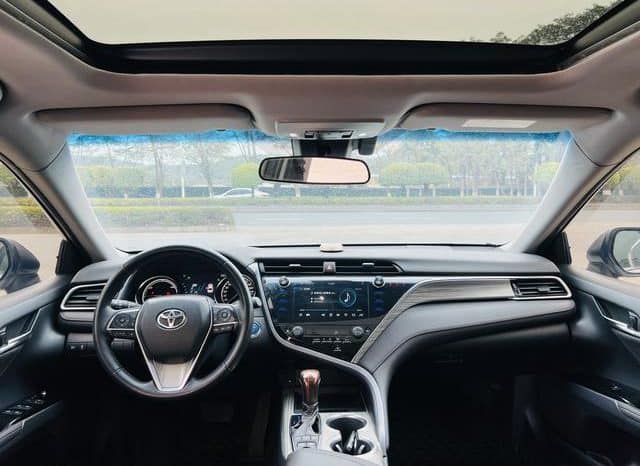 
								Toyota Camry, 2021 full									