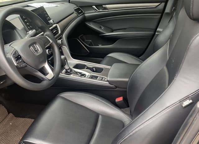 
								Honda Accord, 2021 full									