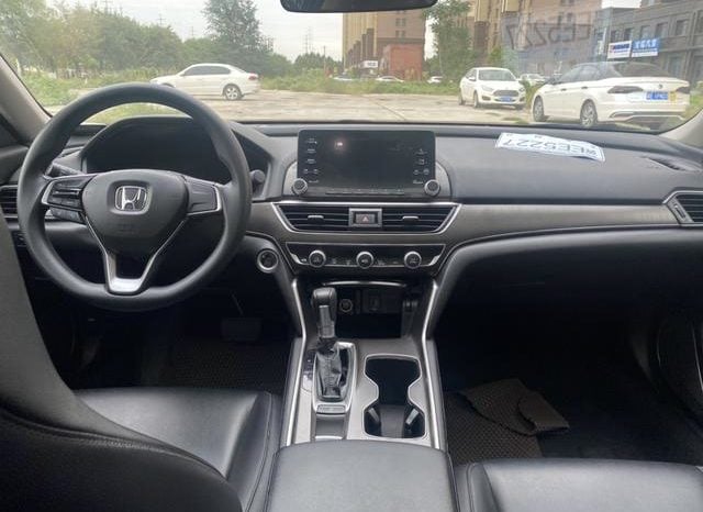 
								Honda Accord, 2021 full									