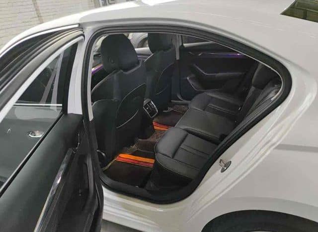 
								Skoda Octavia, 2022 full									