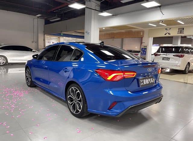 
								Ford Focus, 2021 full									