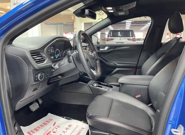 
								Ford Focus, 2021 full									
