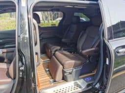 
										Toyota Sienna, 2022 full									