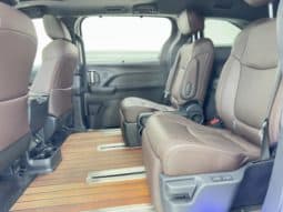 
										Toyota Sienna, 2022 full									