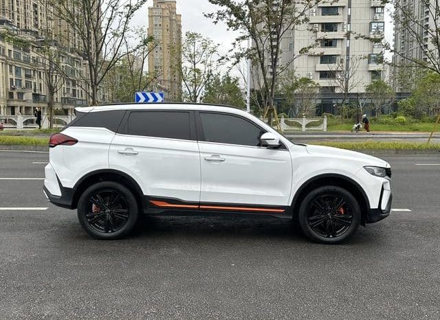 
								Geely Atlas, 2022 full									