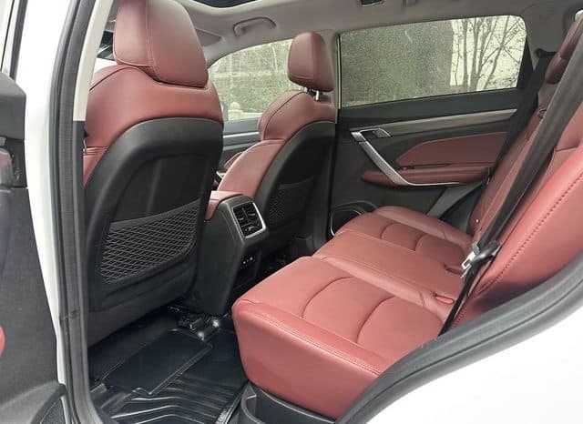 
								Geely Atlas, 2022 full									