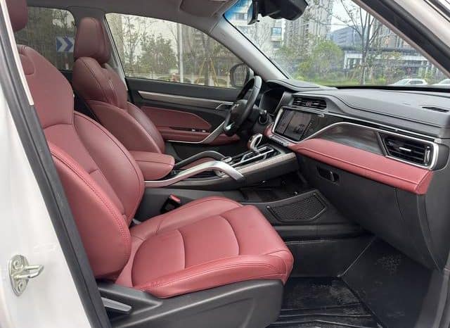 
								Geely Atlas, 2022 full									