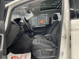 
										Volkswagen Touran L, 2022 full									