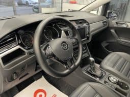 
										Volkswagen Touran L, 2022 full									
