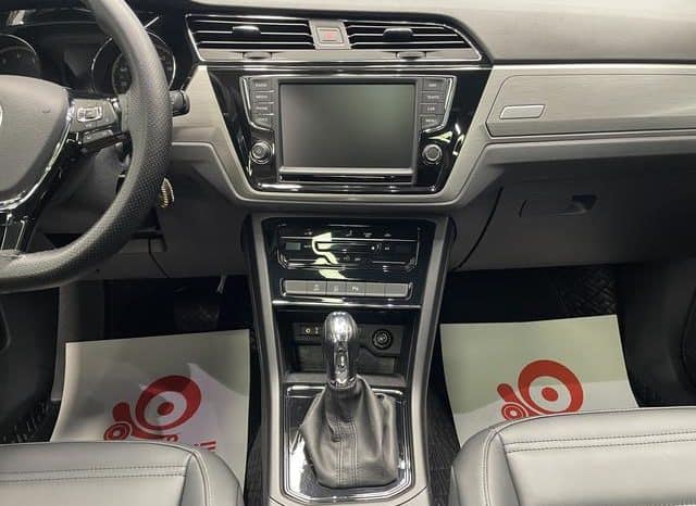 
								Volkswagen Touran L, 2022 full									