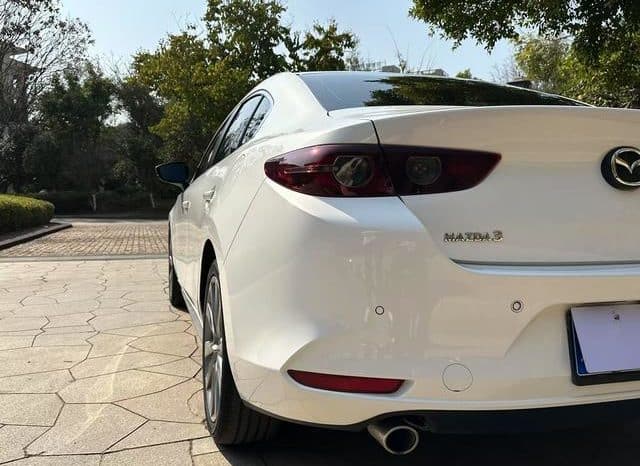 
								Mazda 3 (IV), 2023 full									