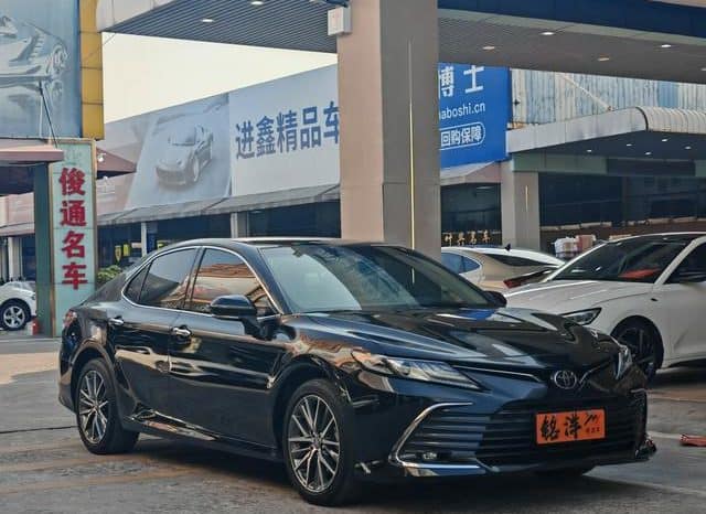 
								Toyota Camry, 2021 full									