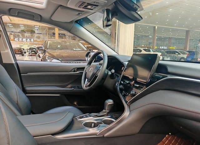 
								Toyota Camry, 2021 full									