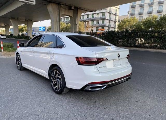 
								Volkswagen Jetta, 2022 full									
