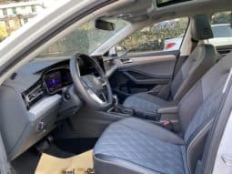 
										Volkswagen Jetta, 2022 full									