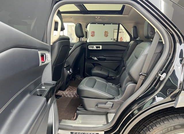 
								Ford Explorer (VI), 2022 full									