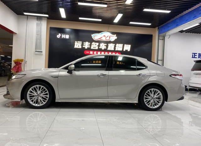 
								Toyota Camry, 2020 full									