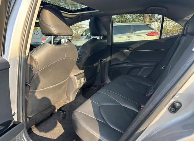 
								Toyota Camry, 2021 full									