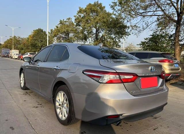 
								Toyota Camry, 2021 full									