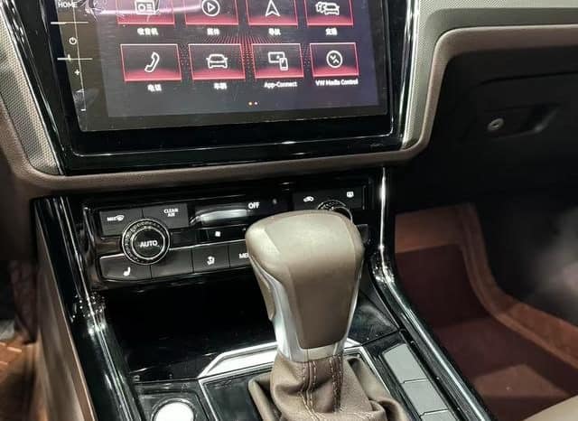 
								Volkswagen Phideon, 2022 full									