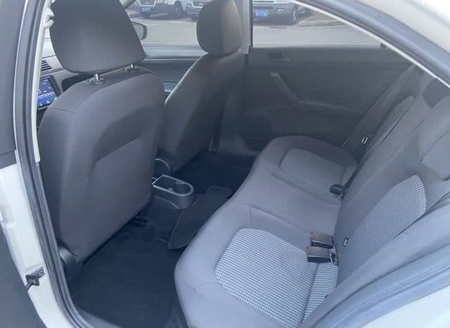 
								Volkswagen Polo (V), 2021 full									