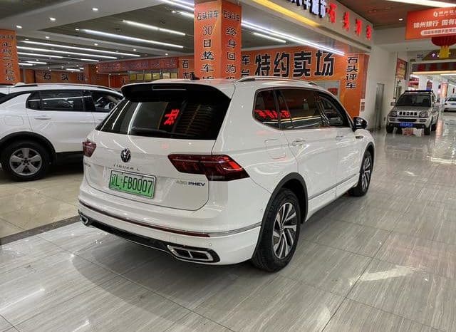 
								Volkswagen Tiguan Allspace (II), 2022 full									