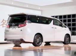 
										Toyota Vellfire, 2021 full									