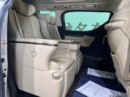 
										Toyota Vellfire, 2021 full									