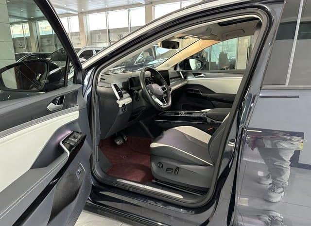 
								Volkswagen ID.6 CROZZ, 2021 full									