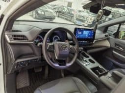
										Toyota Granvia, 2023 full									