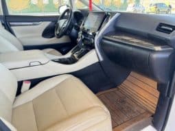 
										Toyota Vellfire, 2022 full									