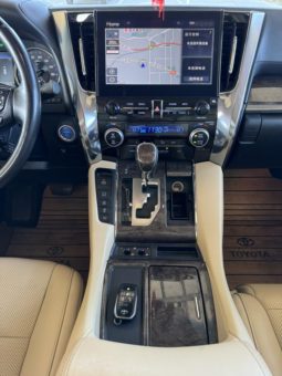
										Toyota Vellfire, 2022 full									