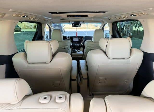 
								Toyota Vellfire, 2022 full									