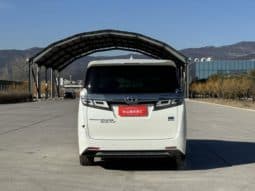 
										Toyota Vellfire, 2022 full									