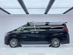 
										Toyota Vellfire (II), 2023 full									