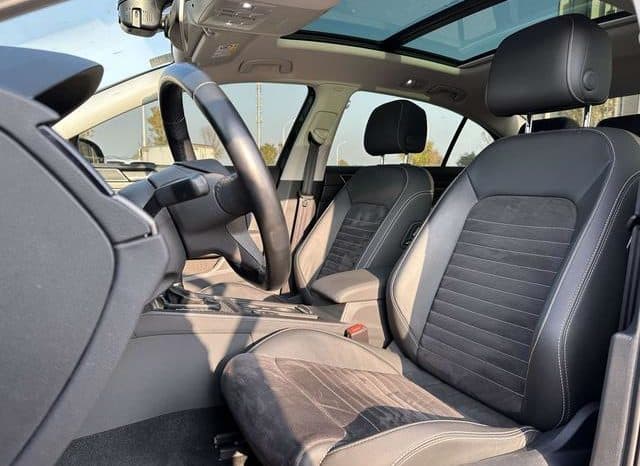 
								Volkswagen Magotan, 2021 full									