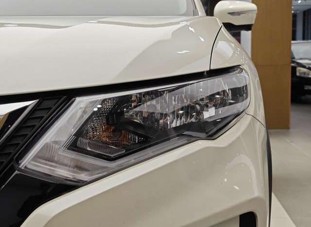 
								Nissan X-Trail (III), 2024 full									