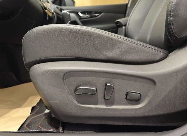 
								Nissan X-Trail (III), 2024 full									