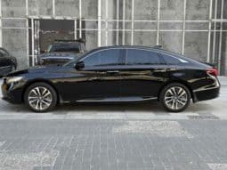 
										Honda Accord, 2023 full									