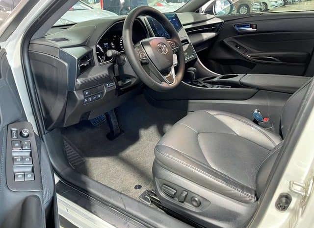 
								Toyota Avalon, 2022 full									